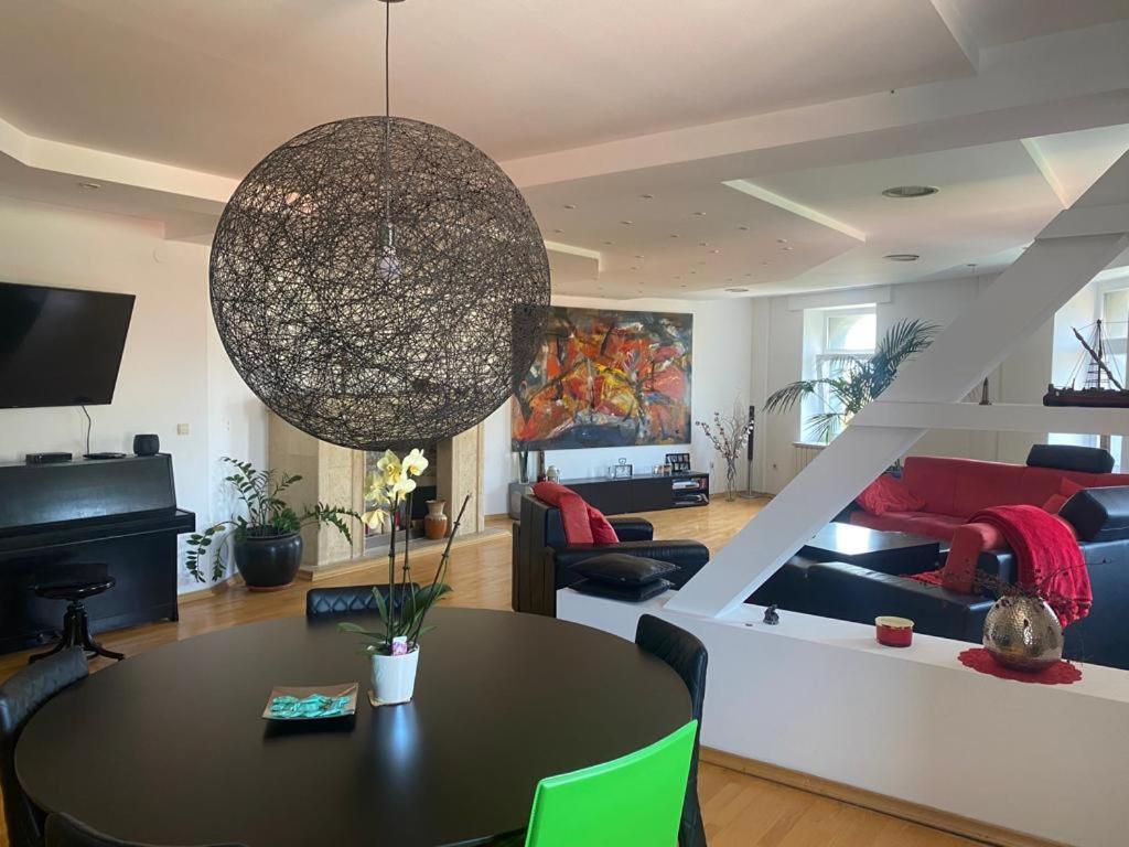 Modern City-Centre Penthouse With Spectacular Views / 135Sqm 萨格勒布 外观 照片